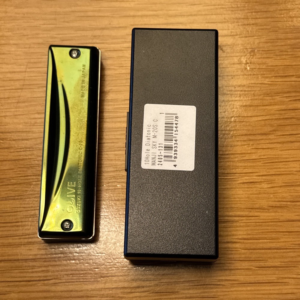 Suzuki C-20 Olive 10-hole Diatonic Harmonica - C Major