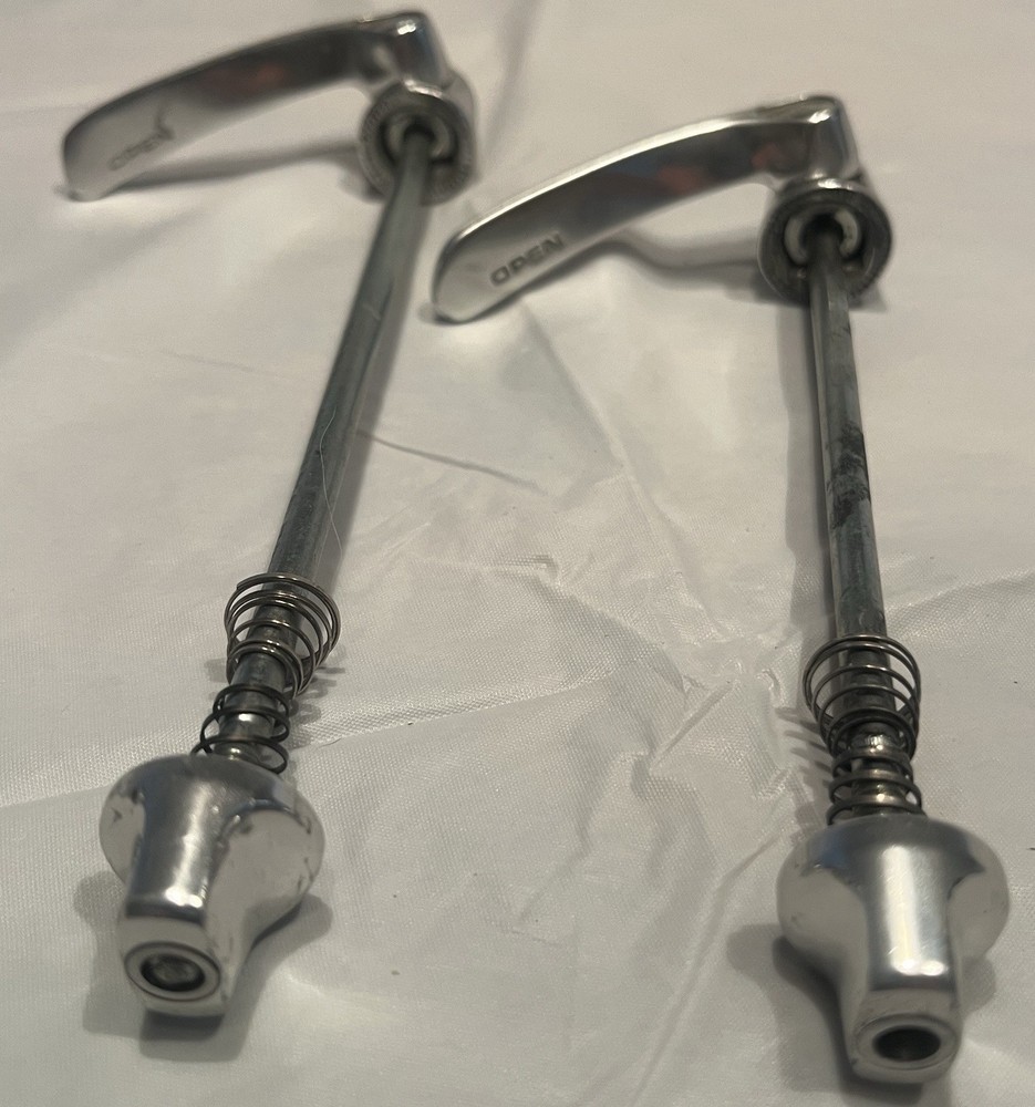 Shimano Dura Ace Quick Release / Skewer Set