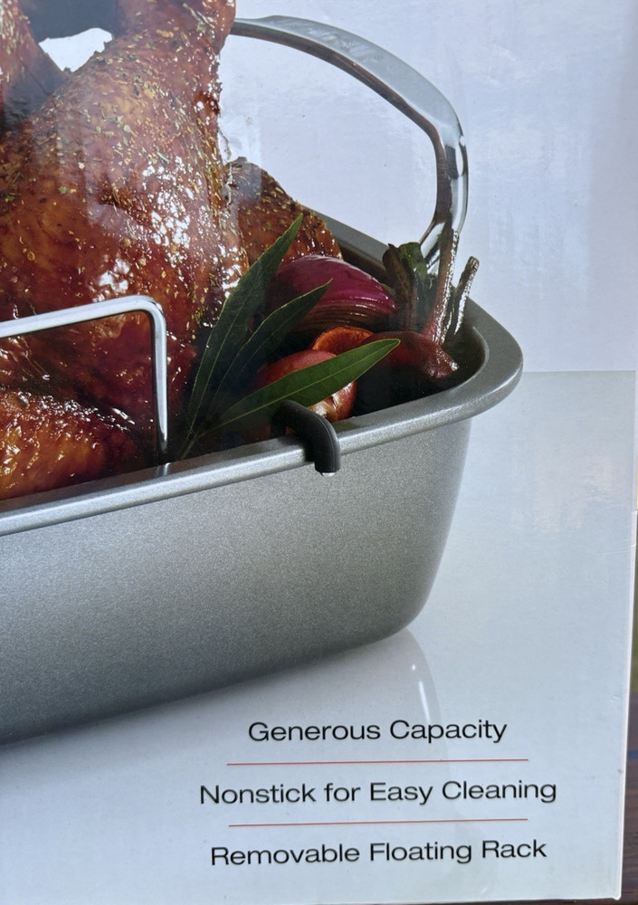 New Circulon Nonstick Roasting Pan With Removeable Rack 17" x 13"