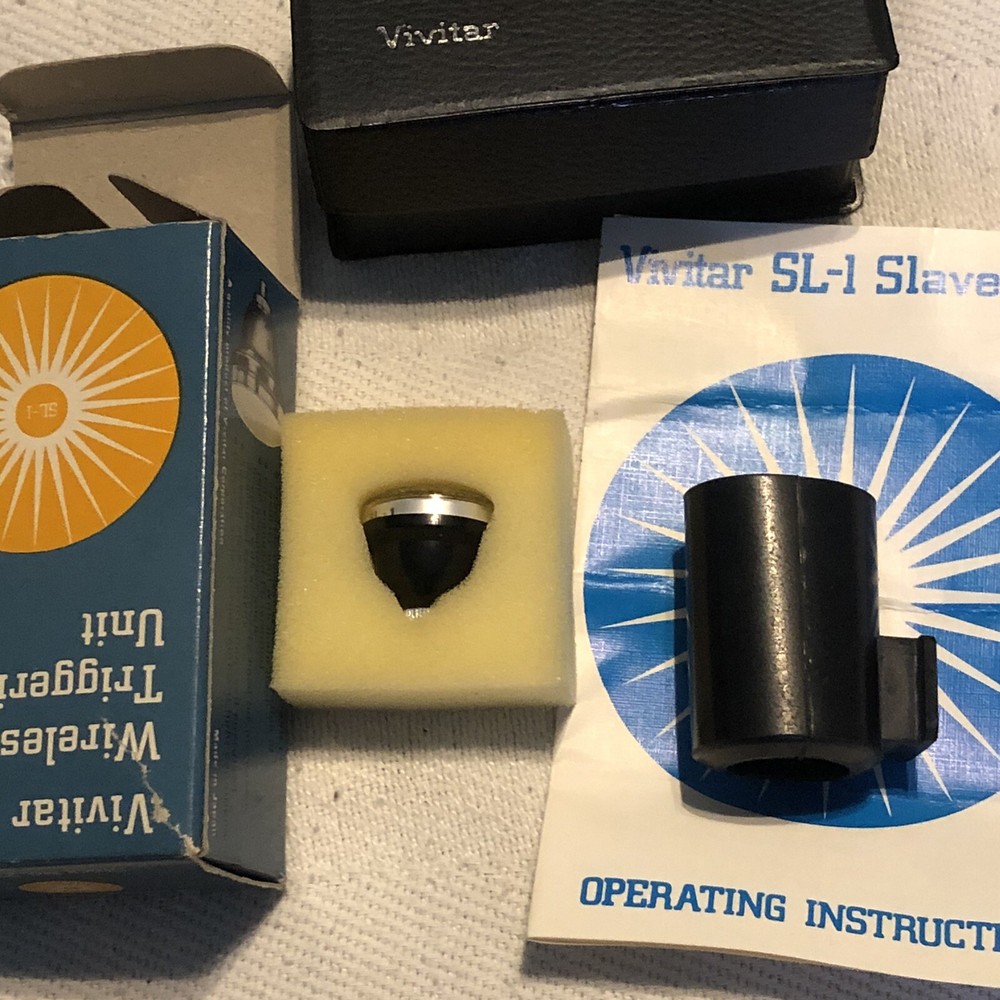 VIVITAR SL-1 WIRELESS CAMERA FLASH TRIGGERING UNIT W/ Case+Manual