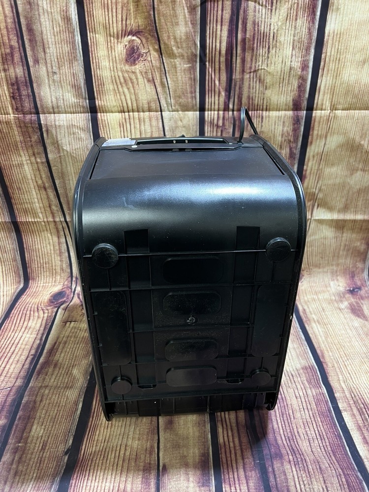 Swingline 1757572 Stack-and-Shred 60X Hands Free Shredder