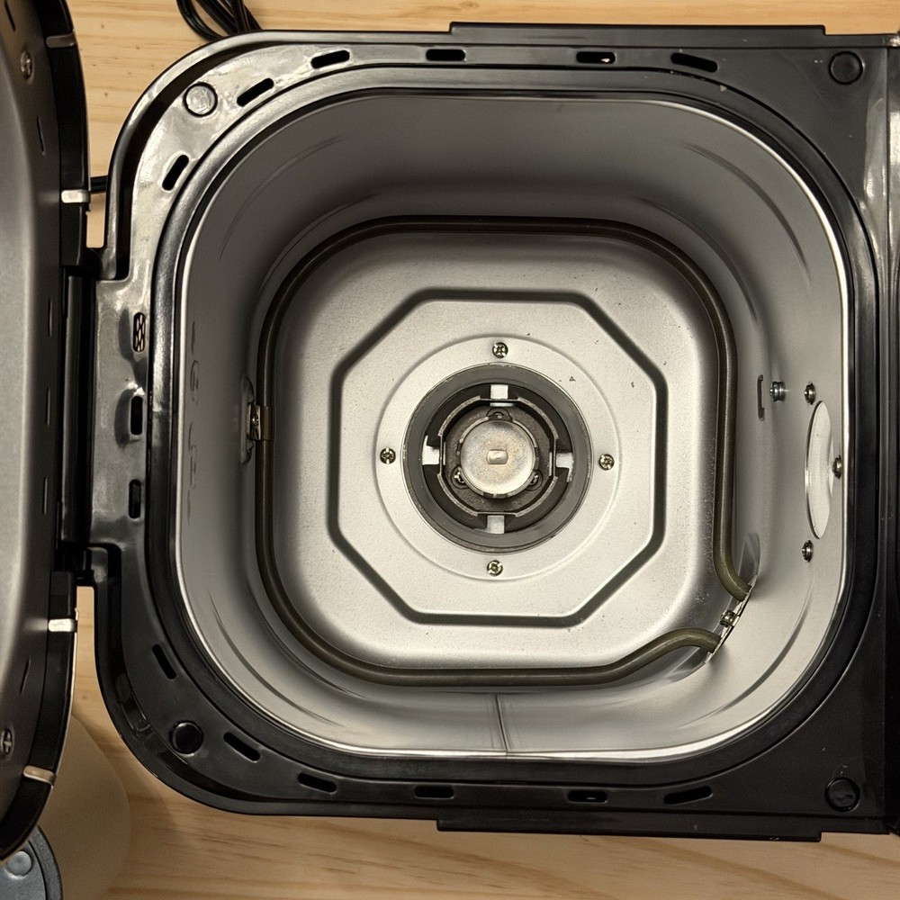 Cuisinart CBK-110 Bread Maker 🍞 Compact Automatic – Stainless Steel – Silver