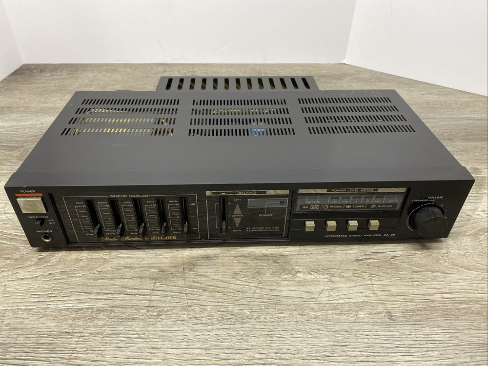 Fisher Studio Standard Integrated Stereo Amplifier CA-39 *Works Read*