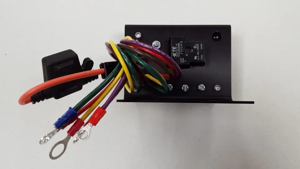 Vanair 850-597 Voltage Control Module Regulator 890-635