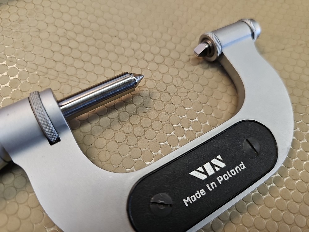 VIS 1-2" NO. 2-219-002 SCREW THREAD MICROMETER .001"