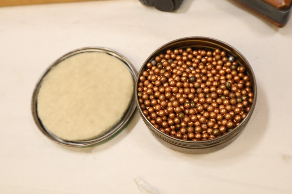 Benjamin Target Pistol, model 130 "Benjamin Franklin" w/box & papers