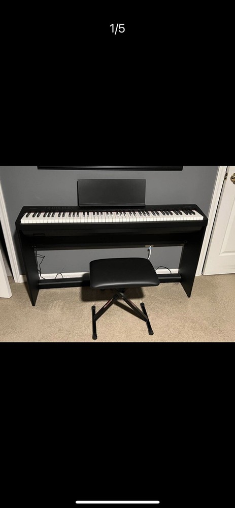 Roland FP30 Digital Piano