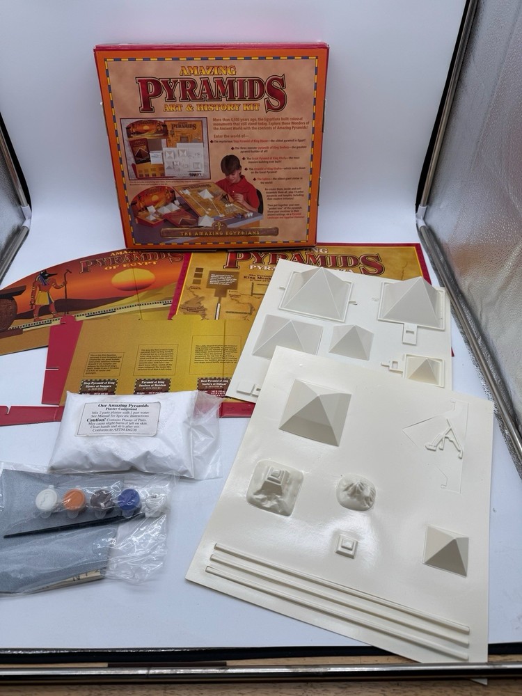 Amazing Pyramids Art History Kit Caleb Crowell Educational Design (Missing Book)
