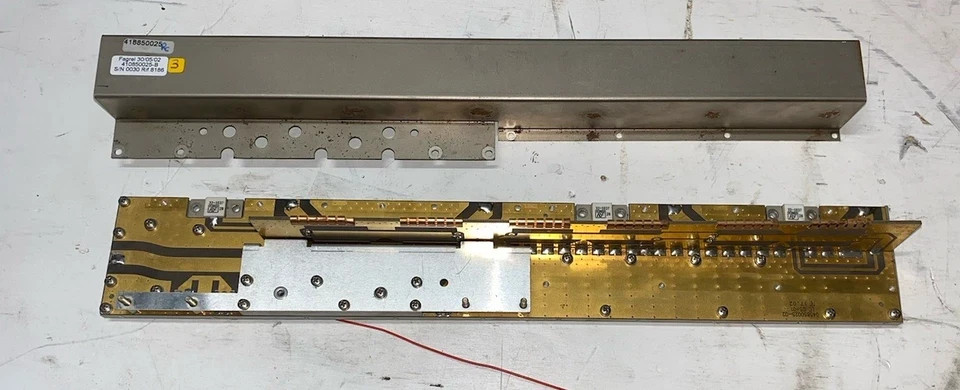 1500watt UHF COUPLER FOR 4 UHF Pallet Amplifiers Integrated Coupler