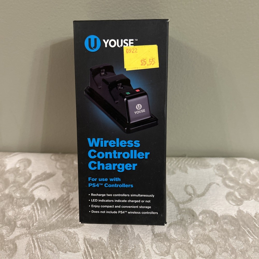 U Youse Wireless Controller Charger For PS4 Controllers Black