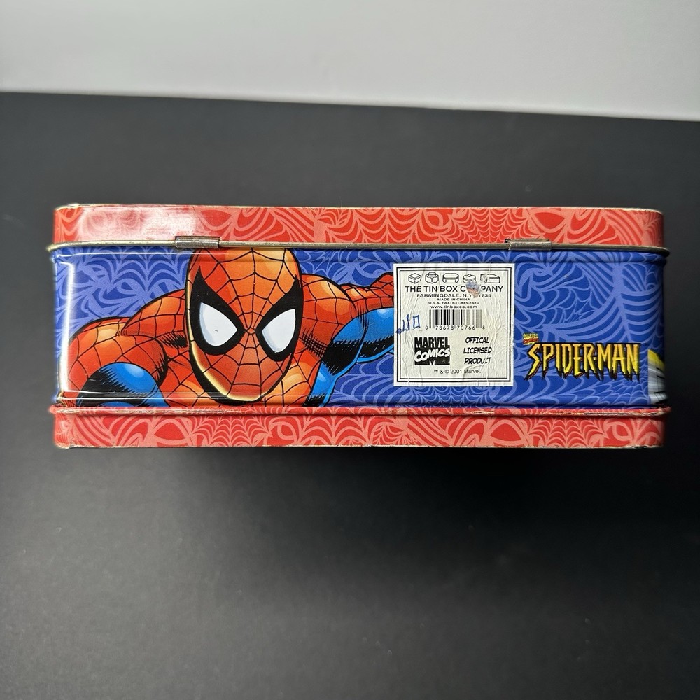 Marvel Comics Spider-Man Super Hero 3D Embossed Metal Lunchbox