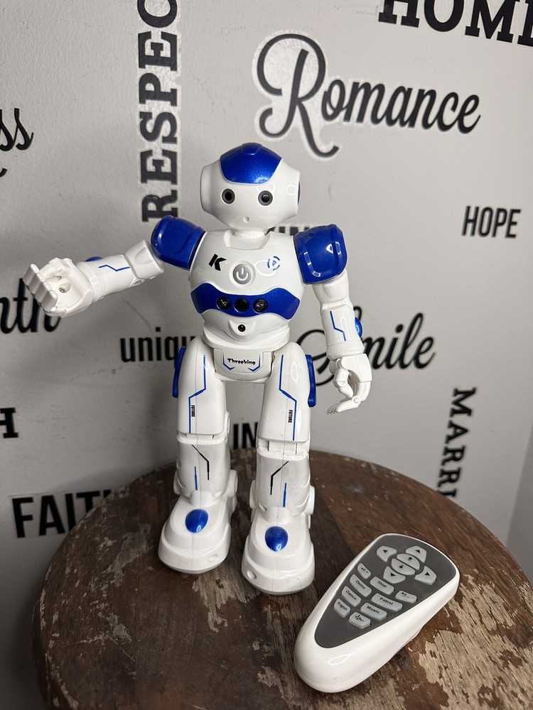 JJRC Intelligent Dancing Robot Threeking Remote Control