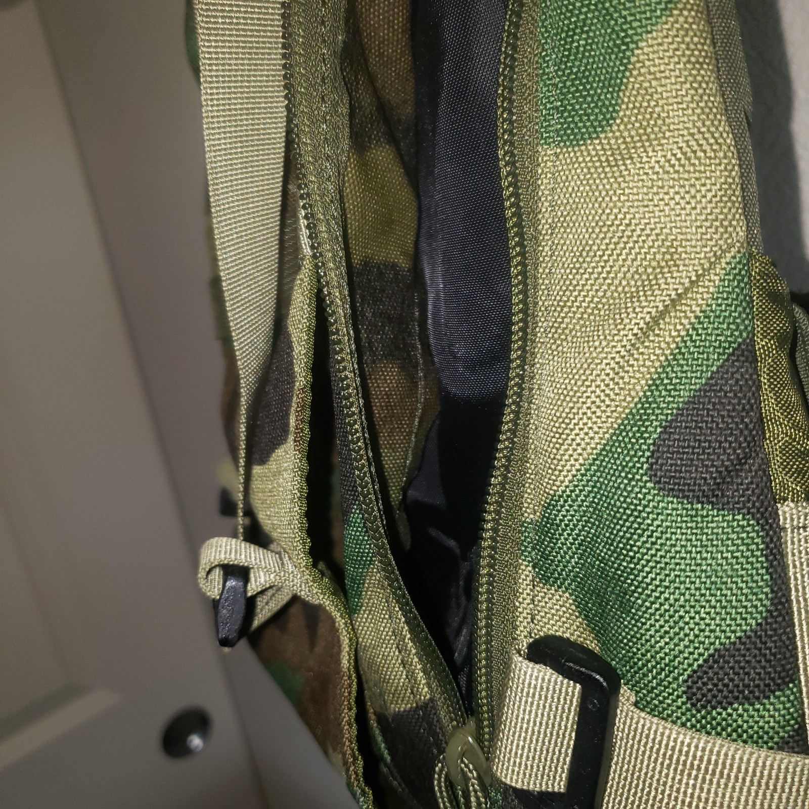 Rare Camelbak Transformer Maximum Gear Hydration Pack Backpack M81 Woodland Camo