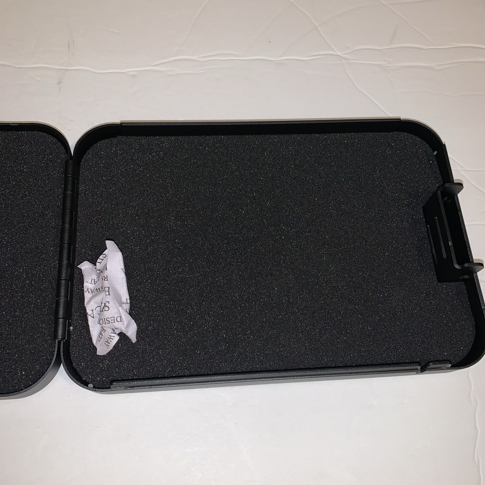 STACK-ON PORTABLE SECURITY CASE PC-95C-18