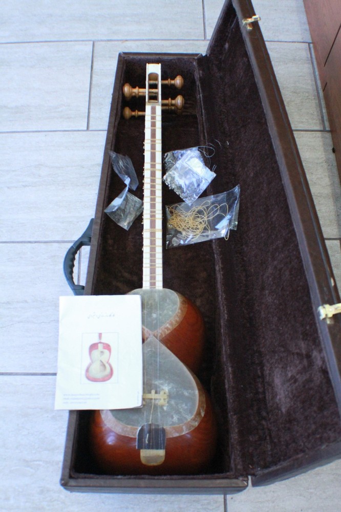 Persian Tar High Quality with extras