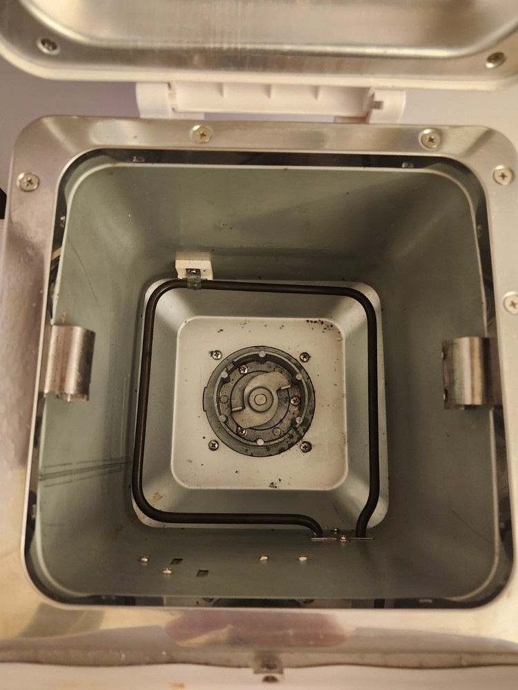 Vintage Regal Bread Chef Automatic Breadmaker