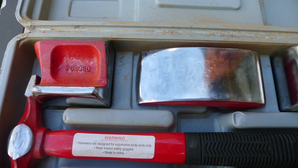 AUTO BODY HAMMER & DOLLY SET