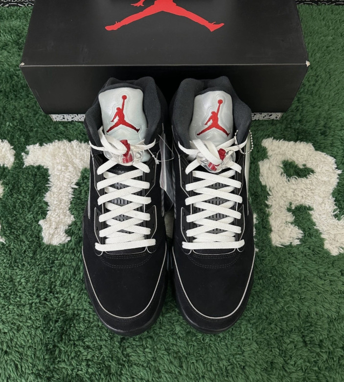Air Jordan 5 Retro OG Black Metallic Reimagined HF3975-001