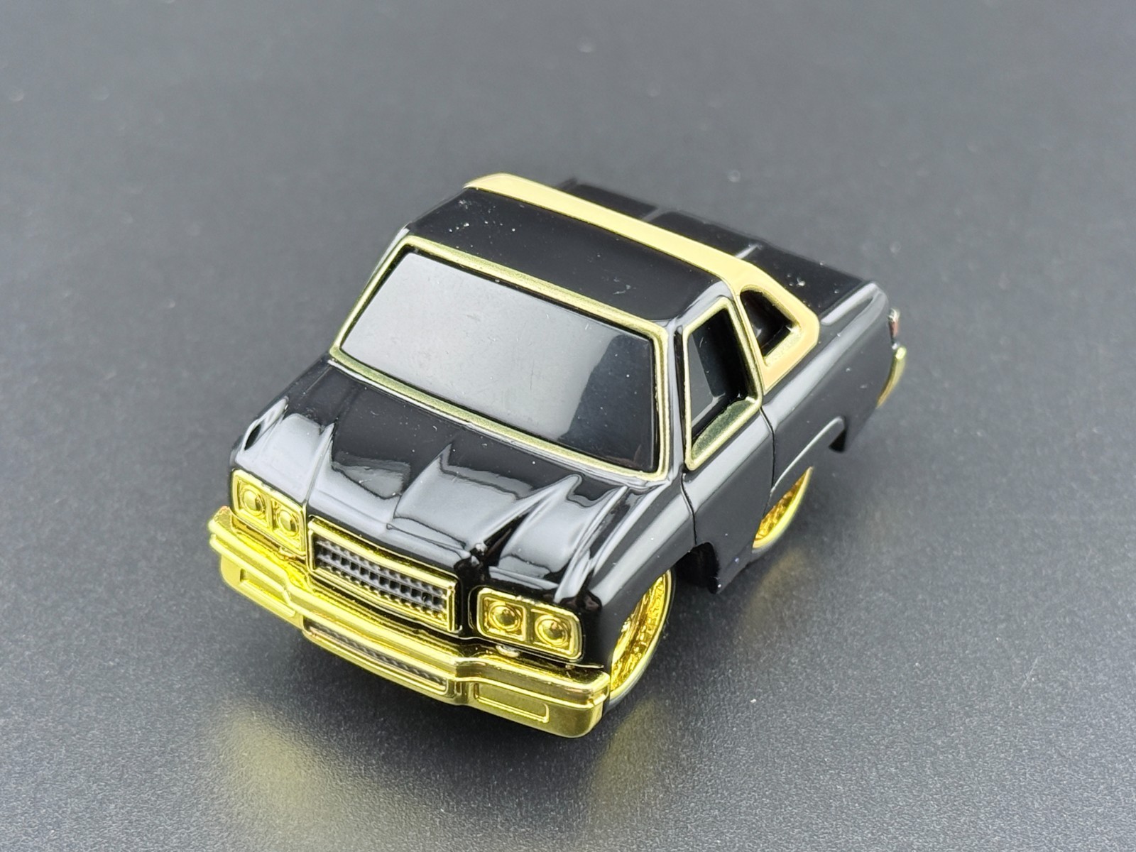 Cartuned 1975 Chevy Impala (DONK’D) Series 9 Mainline 2026 1/64