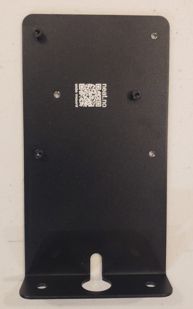 Neat Pad Side / Mullion Mount