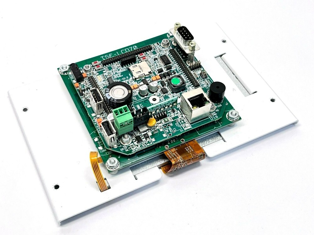 Techsol 18-000776-000-B2 Touch Screen Computer TSC-LCD70