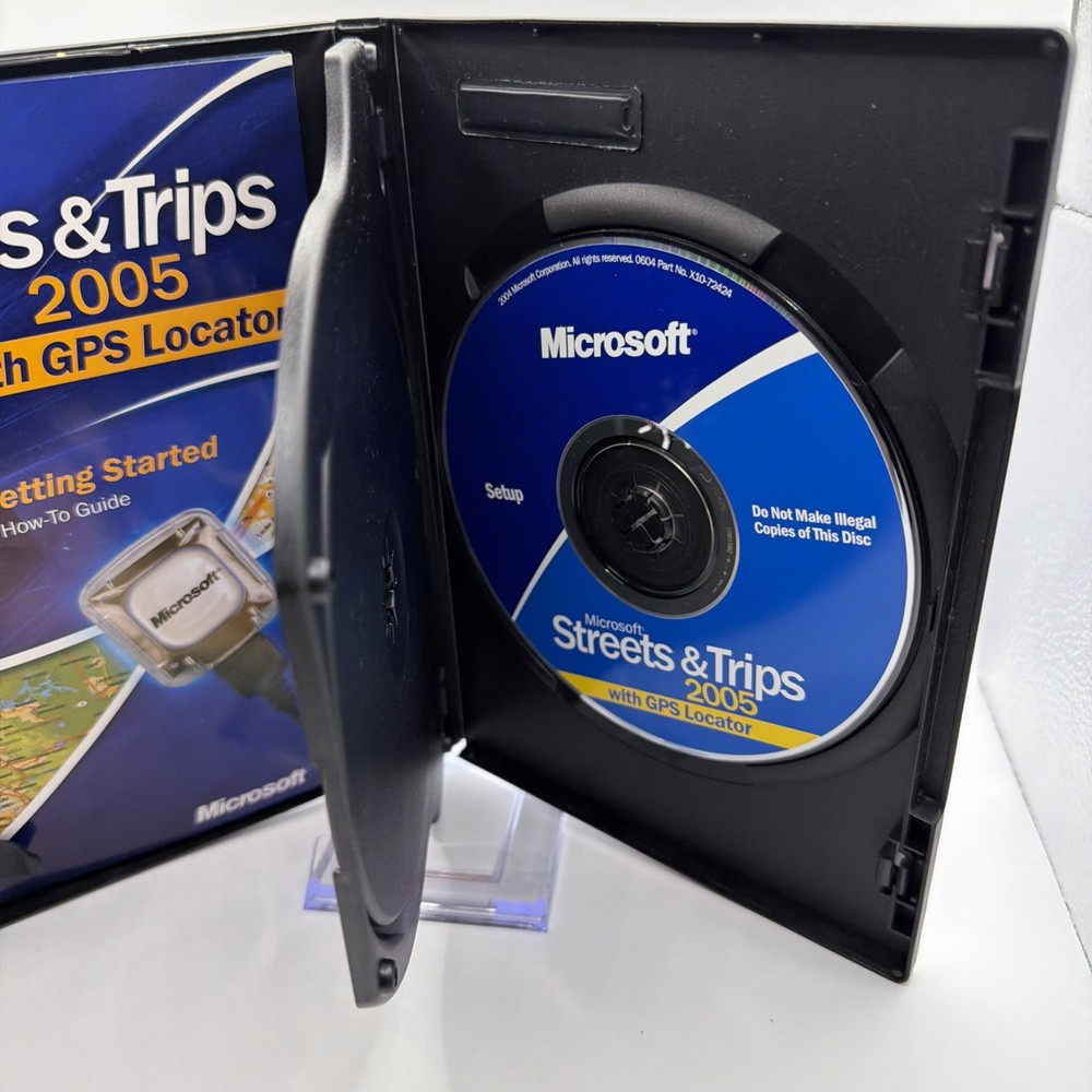 Microsoft Streets & Trips 2005 CD Software 2 Discs & Booklet Travel Map Software