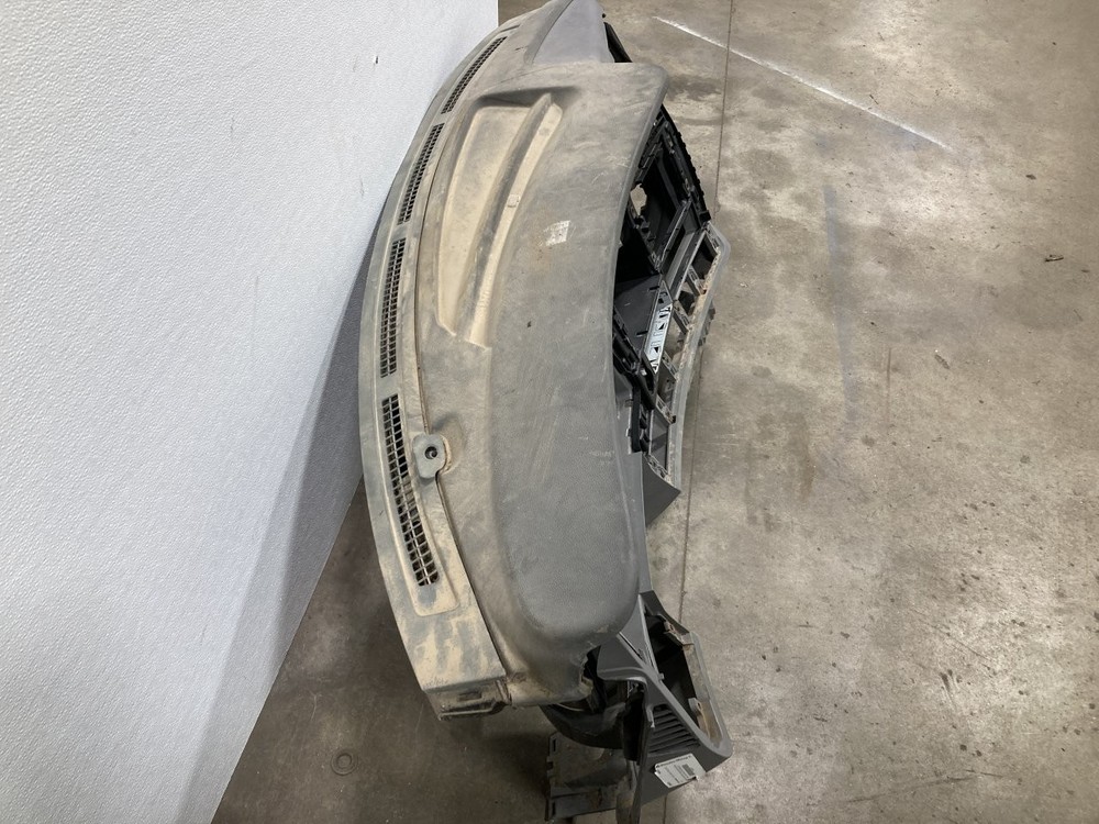 2012-2027 Kenworth T680 Dash Assembly - Used