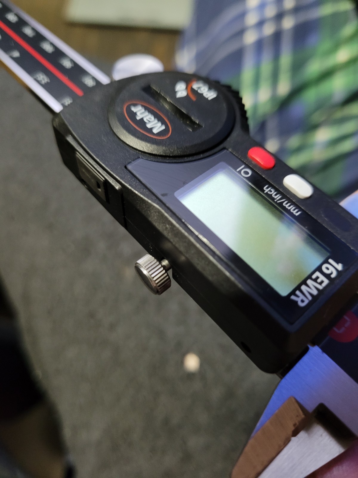 Mahr 4103069 MarCal 16 EWR Electronic Caliper, 0-8"/200mm Range .0005"/0.01mm