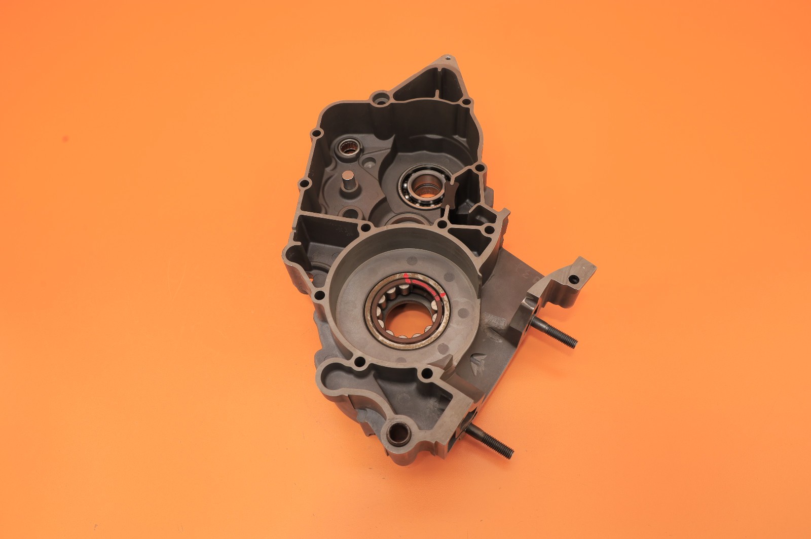 2003 98-05 KTM 200 EXC SX OEM Engine Crankcase Set Carter Block Half Bottom End