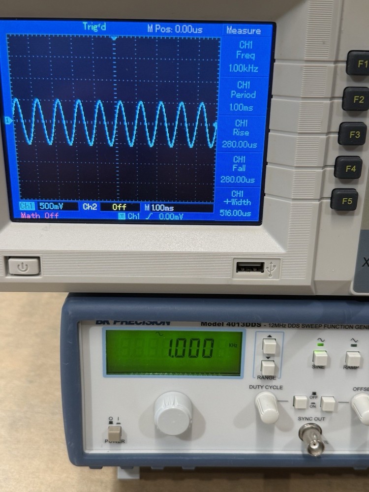 B&K PRECISION 4013 DDS-12MHz DDS Sweep Function Generator In Box, w/BNC Cable