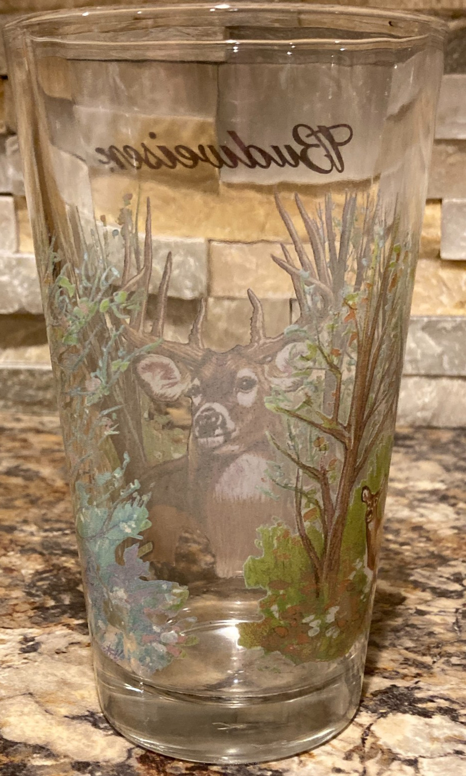 Budweiser Beer Pint Glass ~ Whitetail Deer / Buck