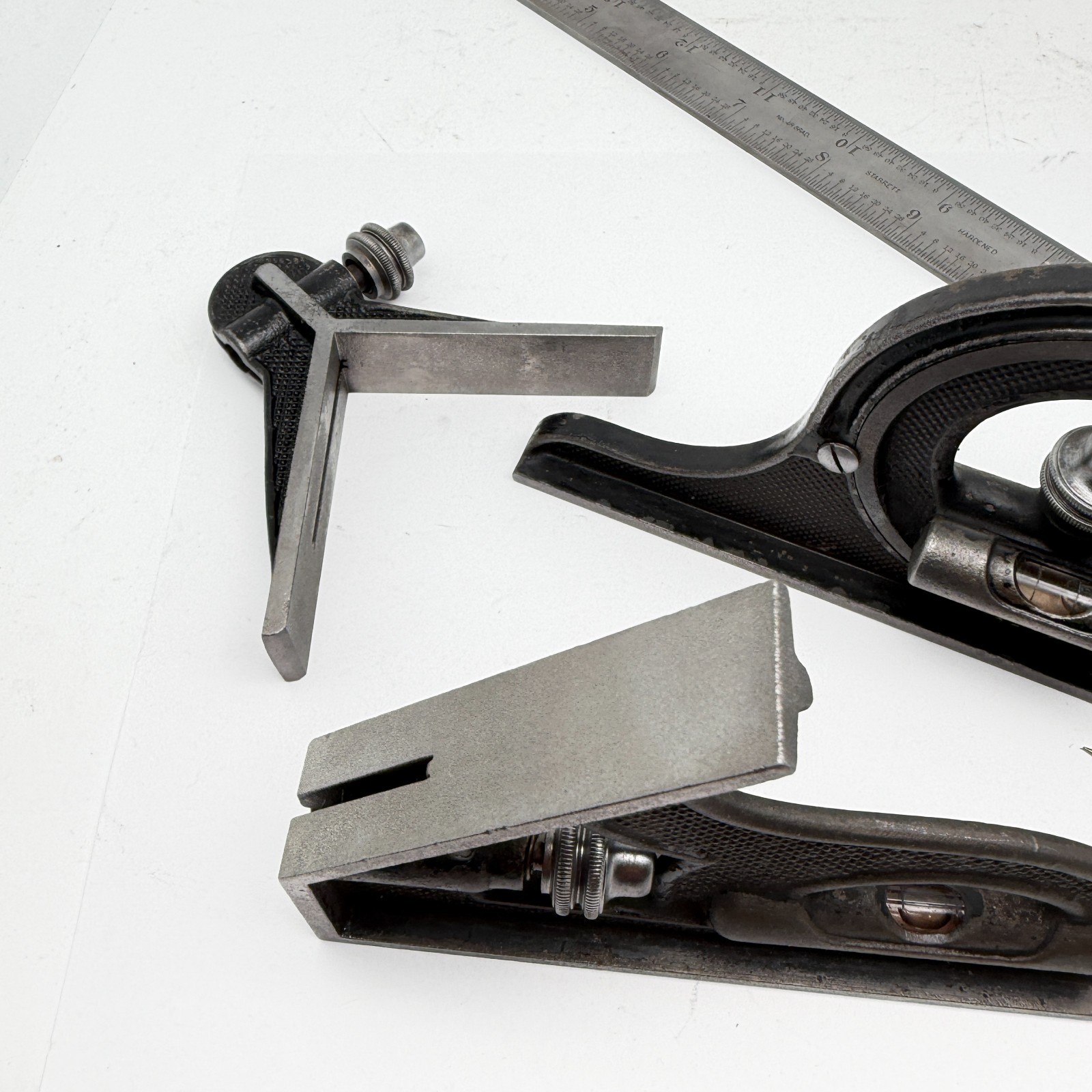 Preowned 18" L.S. STARRETT Comb. Square w/ Protractor Centerfinder - Machinists