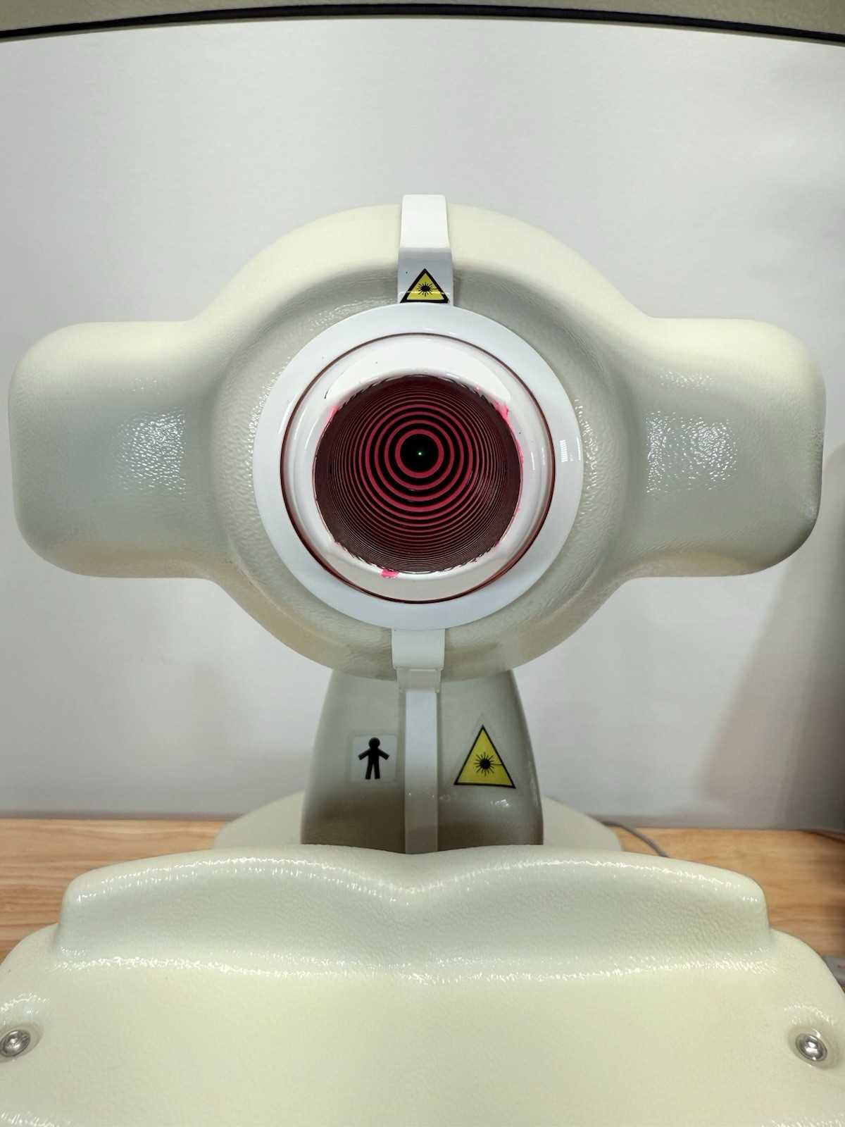 Nidek Magellan Corneal Topographer w/ Software
