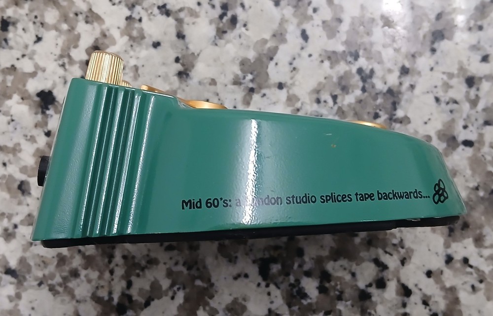 Danelectro Back Talk Reverse Delay Effects Pedal (Original, comes with box)