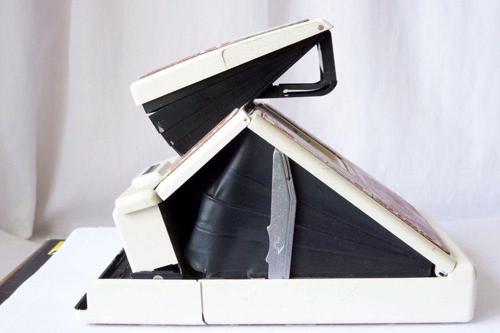 Polaroid SX-70 Land Camera White Instant Camera