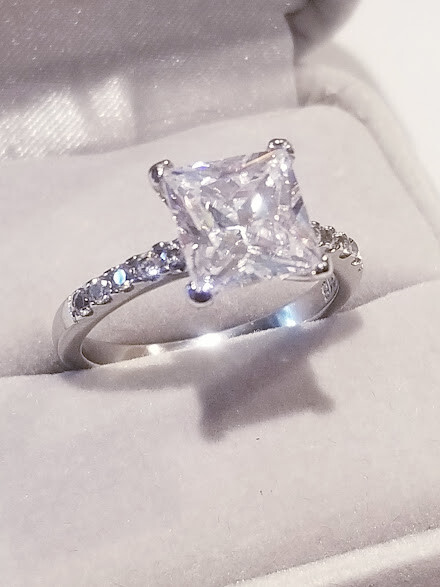 SALE! 3.50 Ct Princess LC Moissanite solitaire Engagement Ring Stainless steel