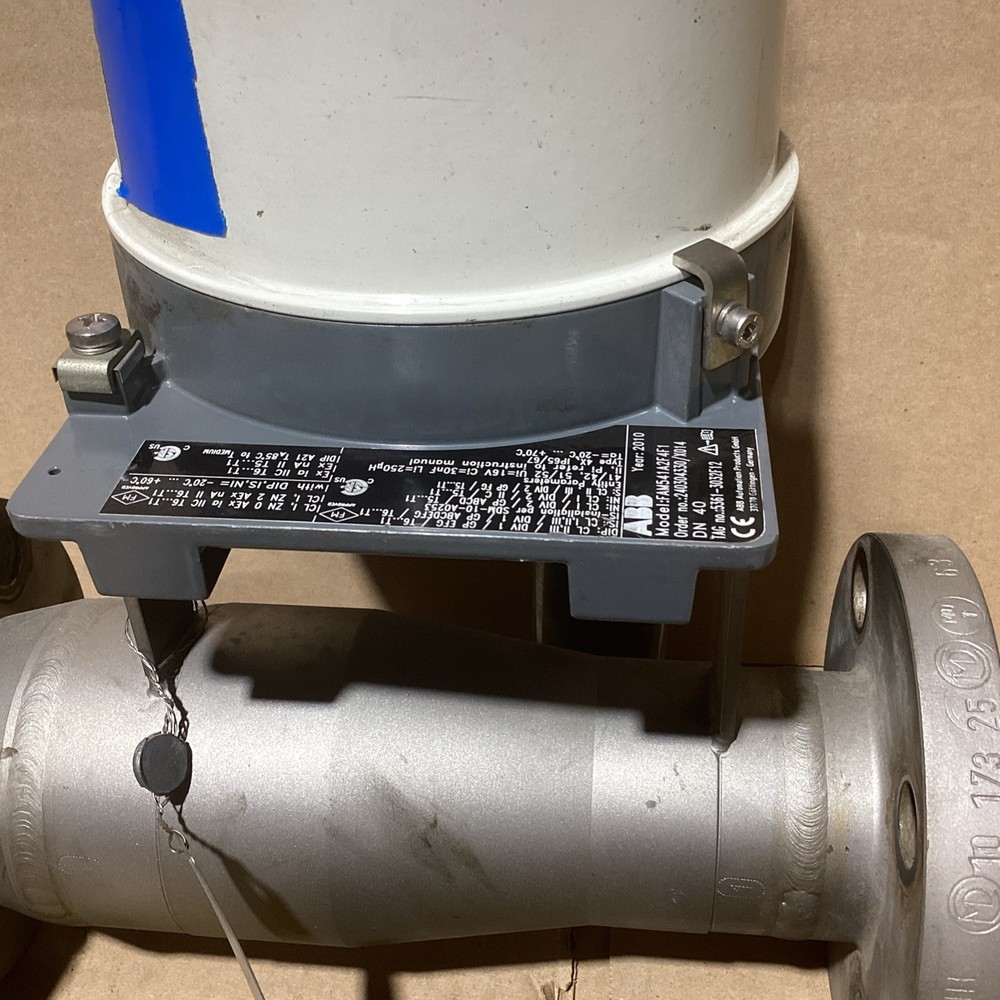 Abb FAM541A2F4F1 Variable Area Flow Meter 0-35gpm NOS