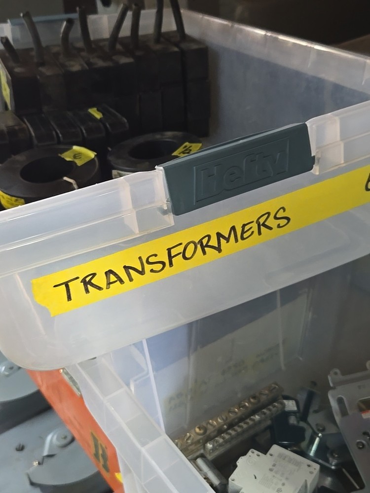Square D 1500:5 Ratio Current Transformer 7RL-152B