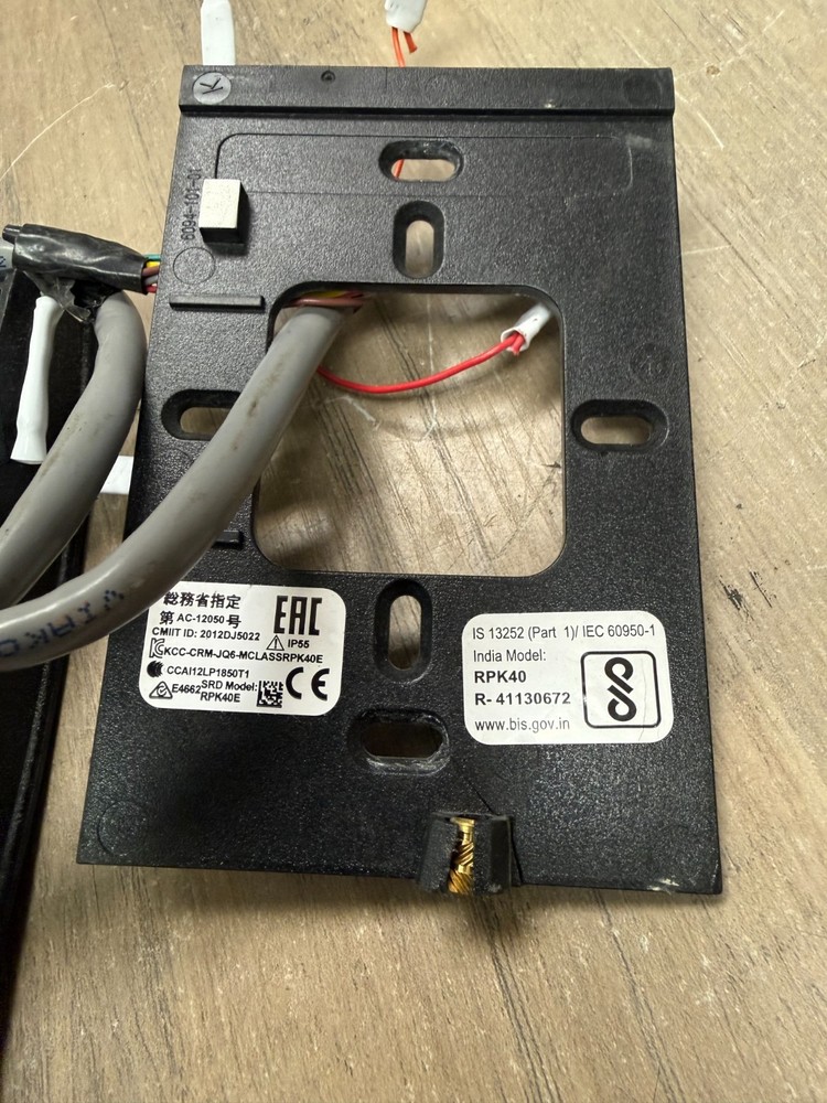 HID 921PTNNEK00000 multiCLASS RP40 Wall Switch Reader - Black UNTESTED READ