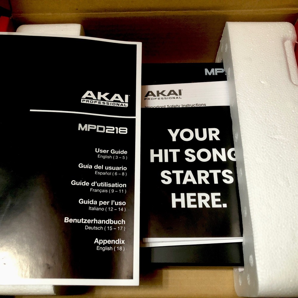 Akai Professional MPD218 MIDI USB Drum Beat Pad Controller