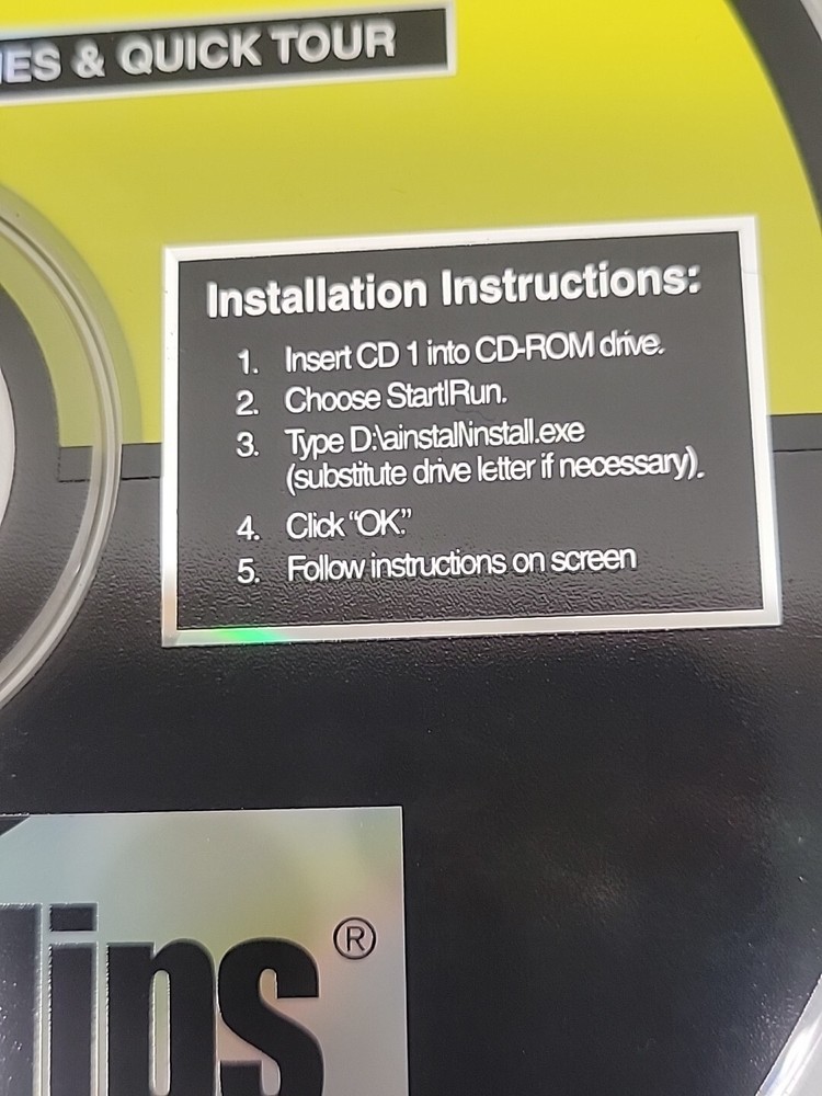 IMSI MasterClips 500,000+ Design Guide & Image Catalog Sampler with 28 CD's