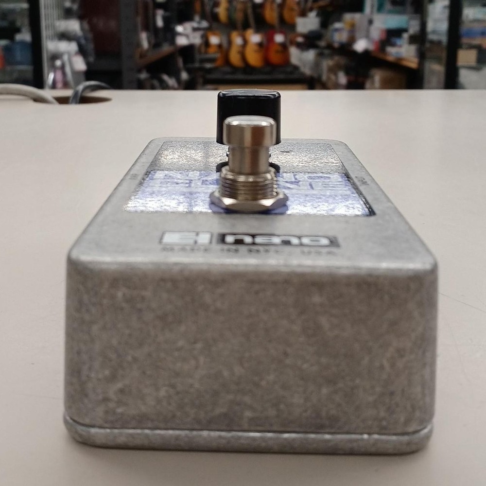 Electro-Harmonix Nano Clone Chorus Pedal Used Guitar Effects