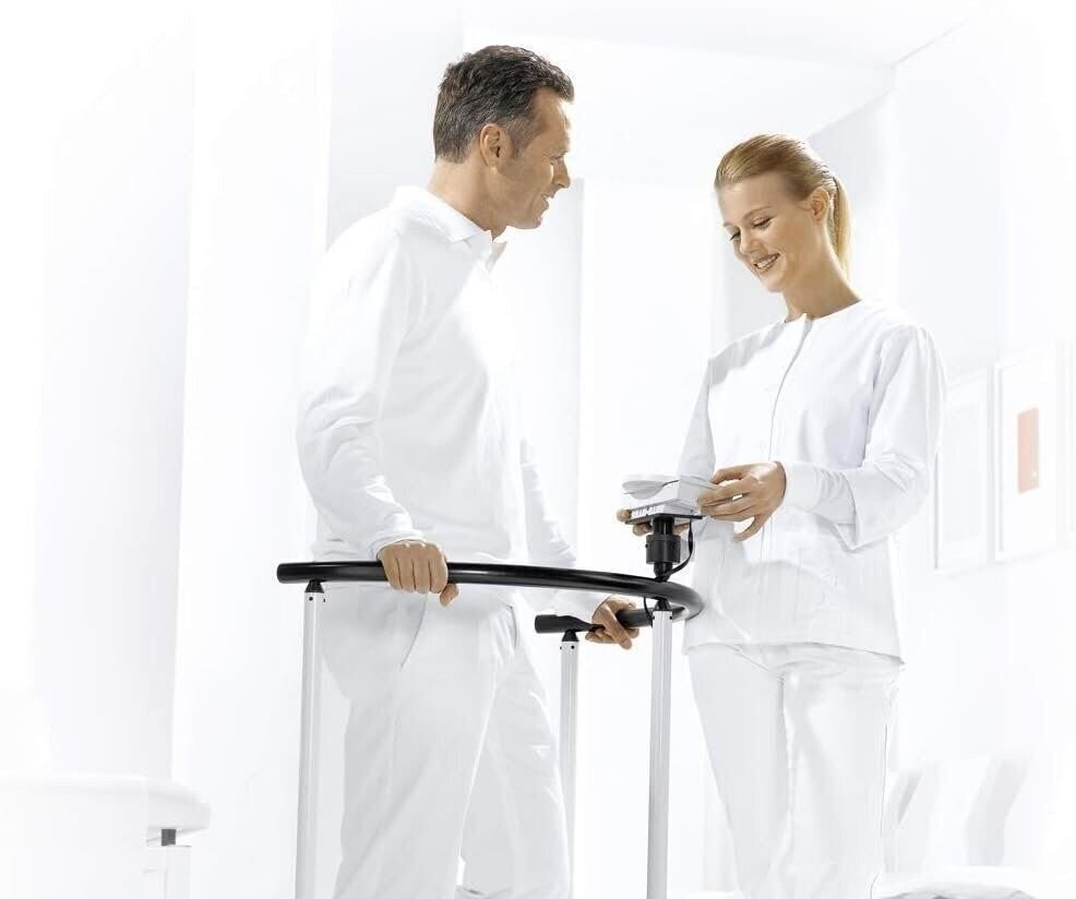 seca 644 - EMR Ready Multifunctional handrail Scale