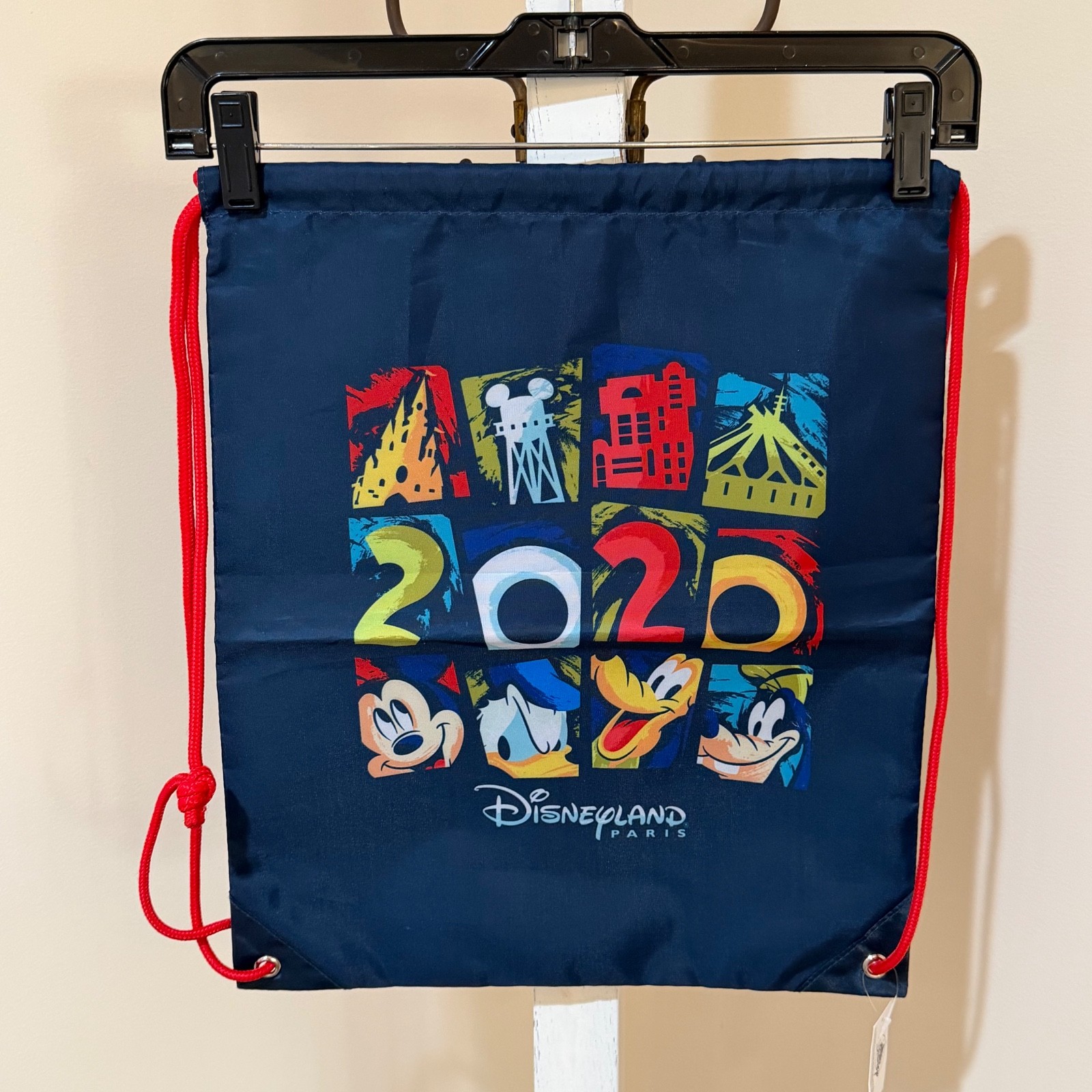 NEW DISNEYLAND PARIS ICONS DRAWSTRING BACKPACK IN NAVY 🎒 🇫🇷 🥐