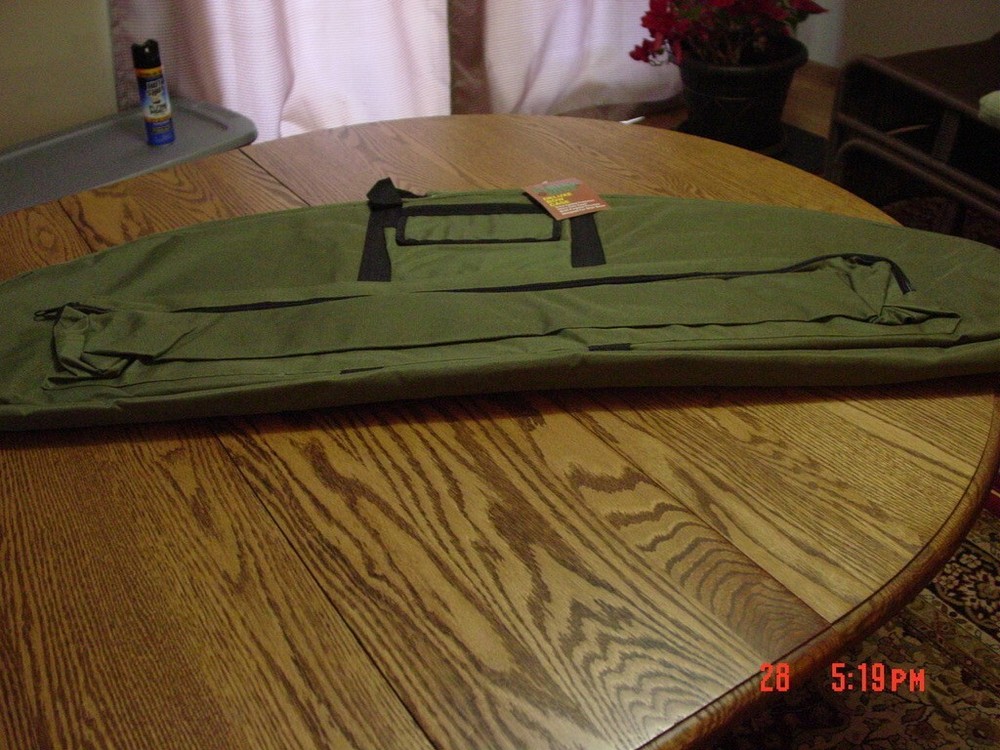 NWT Green Soft Side Bow Case by Strike Zone