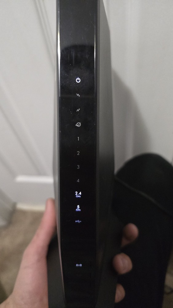 NETGEAR AX2700 Nighthawk AX6 Cable Modem Router Black