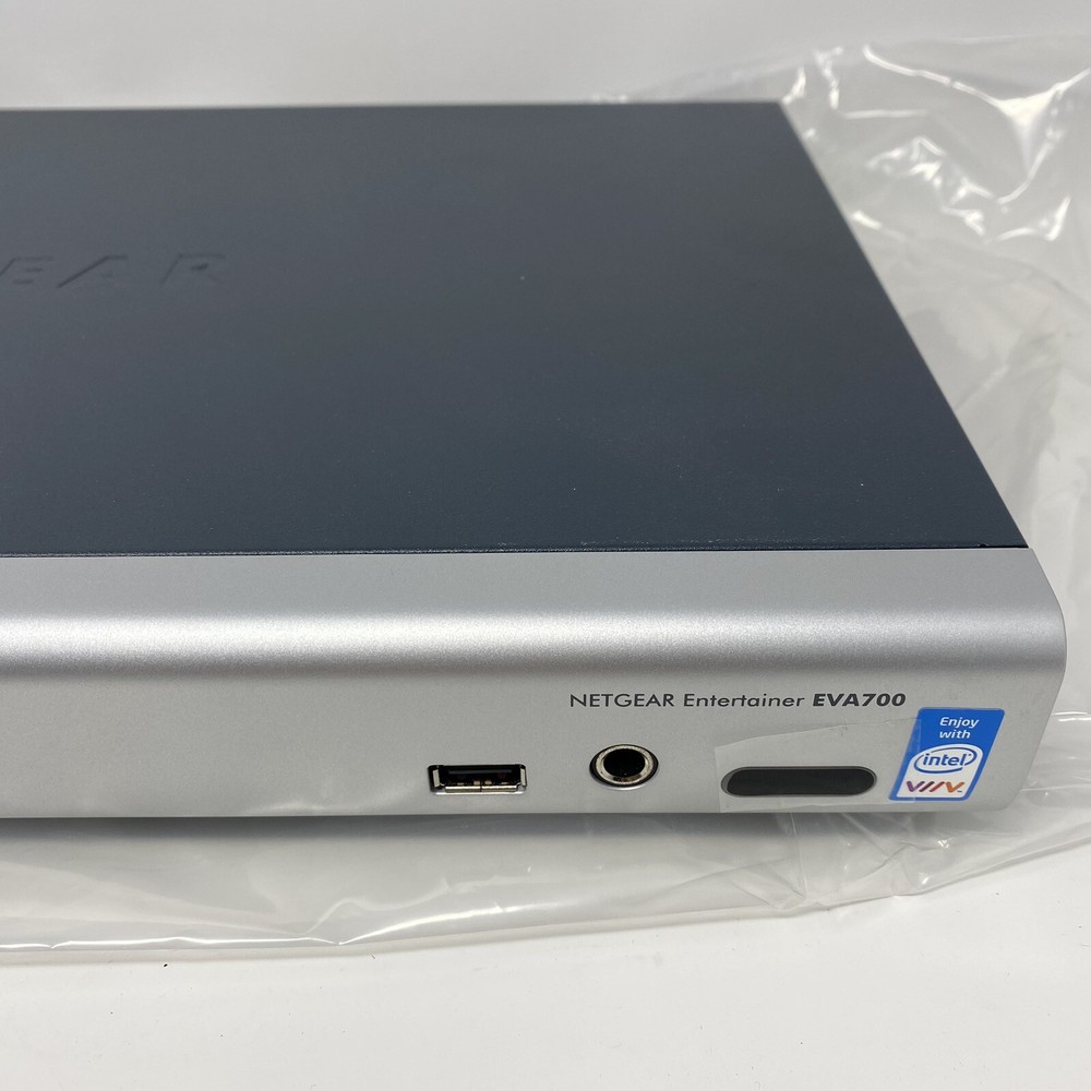 Netgear Model EVA700 Entertainer Network Media Streamer