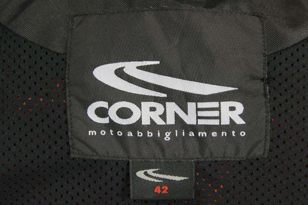 SUPERB CORNER RED LEATHER BIKER JACKET 34 INCH