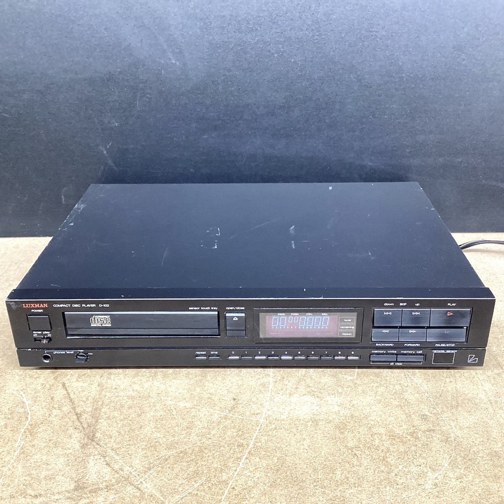 Luxman D-102 Compact Disc Player Tested