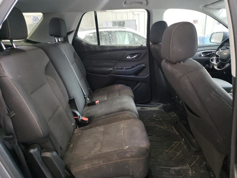 TRAVERSE 2019 Glove Box 4979556